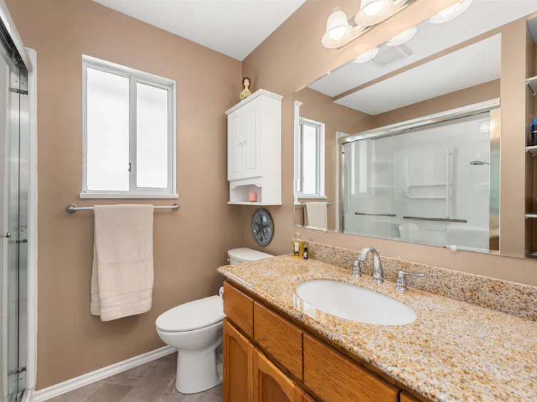 2825 Gardner Court, Abbotsford, BC, V2T 5E4 - 22