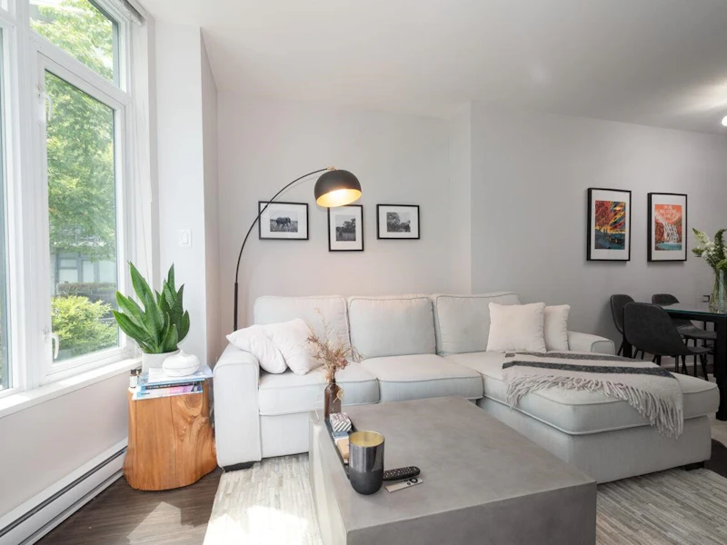 127 - 1777 W 7th Avenue, Vancouver BC V6J 0E5