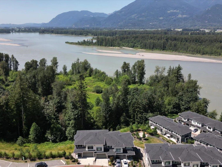 1-43575 Chilliwack Mountain Road, Chilliwack, BC, V2R 6B9 - 3