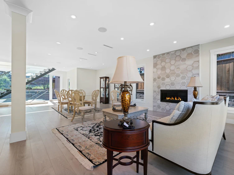 5199 Cliffridge Avenue, North Vancouver, BC, V7R 3V2 - 12