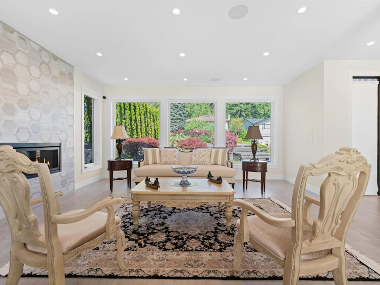 5199 Cliffridge Avenue, North Vancouver, BC, V7R 3V2 - 13