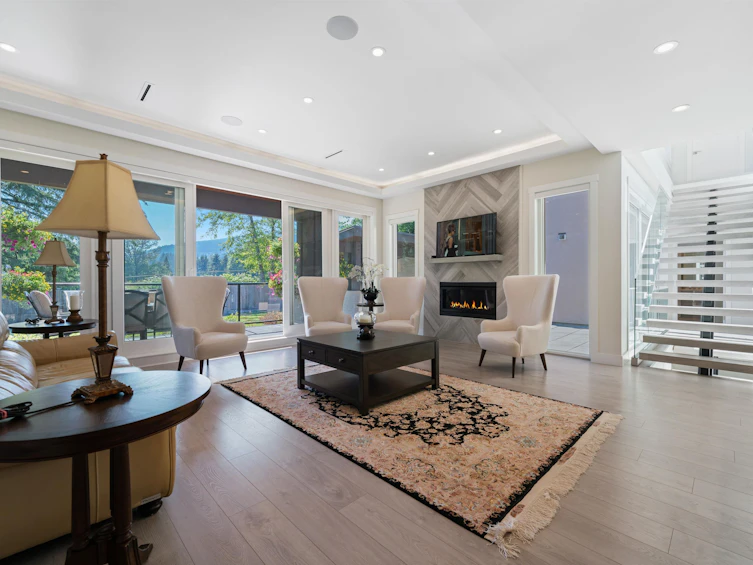 5199 Cliffridge Avenue, North Vancouver, BC, V7R 3V2 - 23