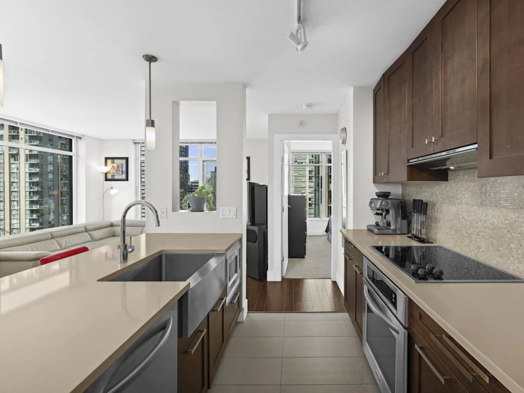 2401-888 Homer Street, Vancouver, BC, V6B 0H7 - 4