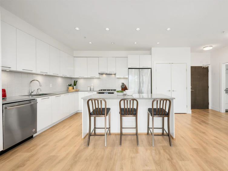 517-3488 Sawmill Crescent, Vancouver, BC, V5S 0C7 - 4
