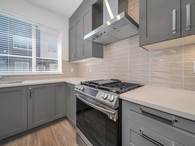 21-18887 72a Avenue, Surrey, BC, V4N 6W4 - 4