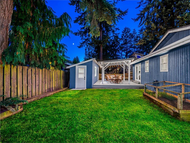 12734 16 Avenue, Surrey, BC, V4A 1N3 - 24