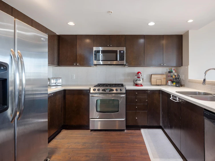 1301-8120 Lansdowne Road, Richmond, BC, V6X 0A1 - 10