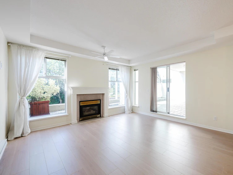 213-11609 227 Street, Maple Ridge, BC, V2X 2L9 - 11