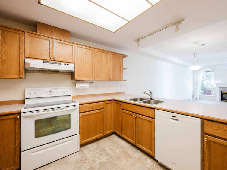 213-11609 227 Street, Maple Ridge, BC, V2X 2L9 - 16