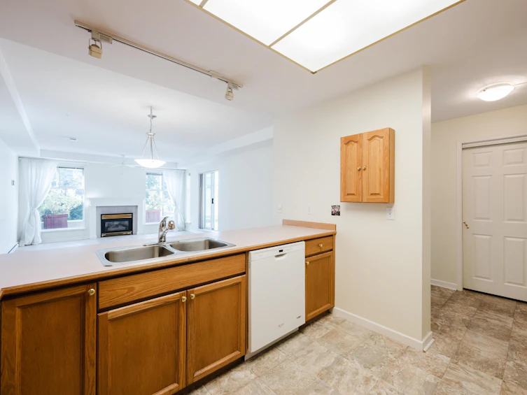 213-11609 227 Street, Maple Ridge, BC, V2X 2L9 - 18