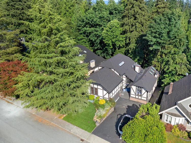 1367 Charter Hill Drive, Coquitlam, BC, V3E 1P1 - 37
