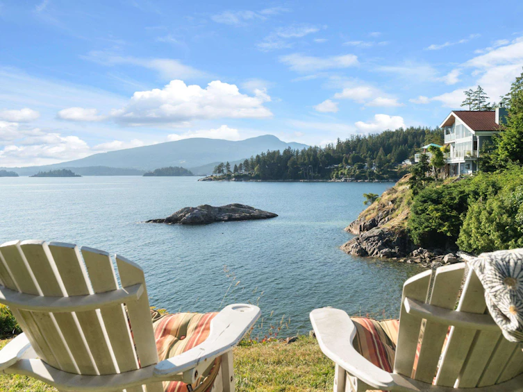 584 Holdings Road, Bowen Island, BC, V0N 1G2 - 6