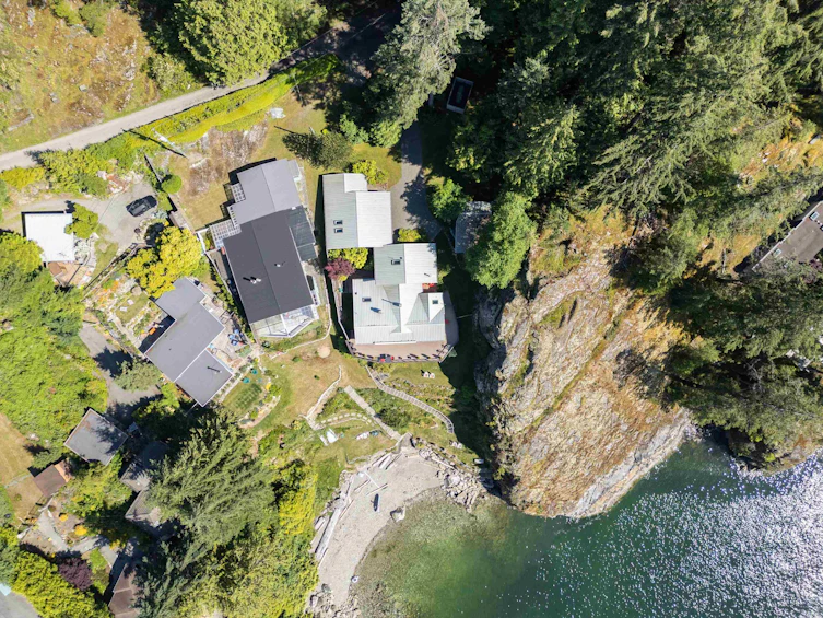 584 Holdings Road, Bowen Island, BC, V0N 1G2 - 30
