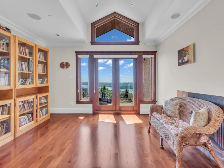 2673 Finch Hill, West Vancouver, BC, V7S 3H3 - 32
