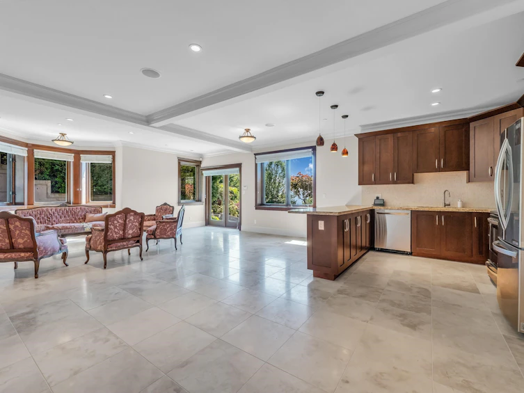 2673 Finch Hill, West Vancouver, BC, V7S 3H3 - 36