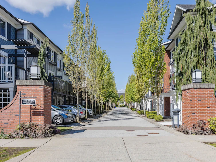 33-7348 192a, Surrey, BC, V4N 6J2 - 37