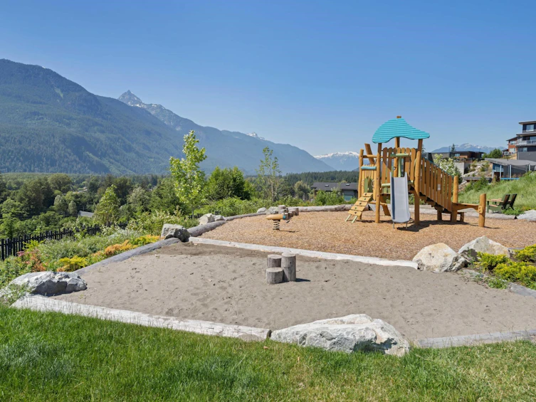 41245 Highline Pl, Squamish, BC, B8B 1C2 - 39