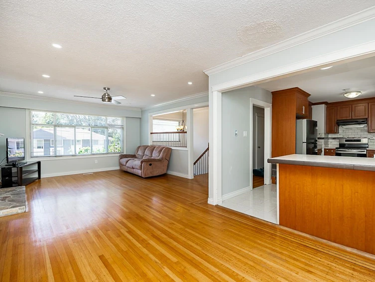 9658 124a Street, Surrey, BC, V3V 4W1 - 4