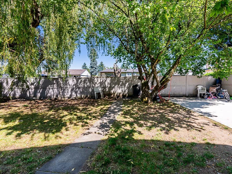 9658 124a Street, Surrey, BC, V3V 4W1 - 37