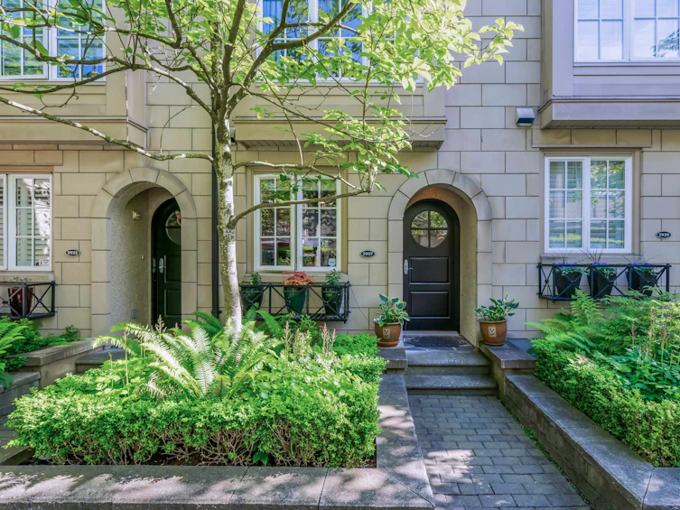 2937 Laurel Street, Vancouver, BC, V5Z 3T4 - 35