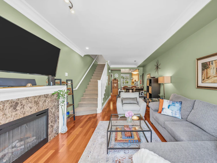 2937 Laurel Street, Vancouver, BC, V5Z 3T4 - 5