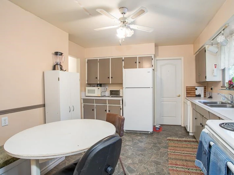 12170 Dover Street, Maple Ridge, BC, V2X 7X8 - 5