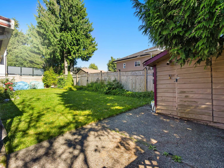 9068 Buchanan Place, Surrey, BC, V3V 6E4 - 10