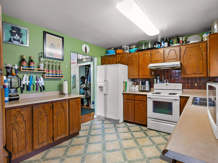 9068 Buchanan Place, Surrey, BC, V3V 6E4 - 20