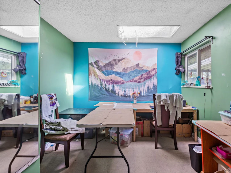 9068 Buchanan Place, Surrey, BC, V3V 6E4 - 30