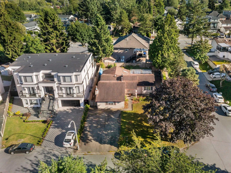 9068 Buchanan Place, Surrey, BC, V3V 6E4 - 36