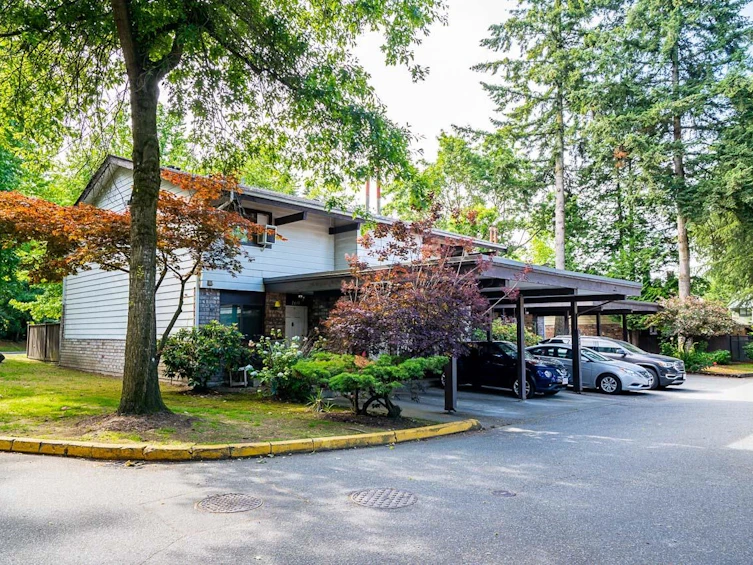 172-7452 138 Street, Surrey, BC, V3W 6G4