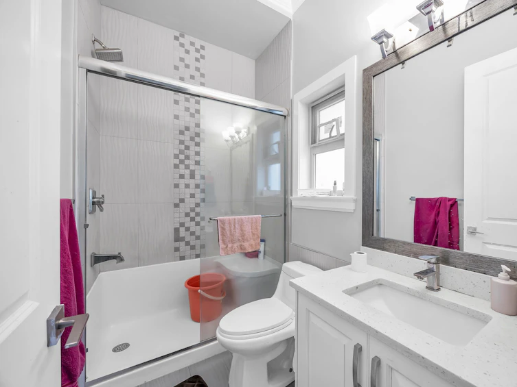6560 124, Surrey, BC, V3W 1P7 - 25