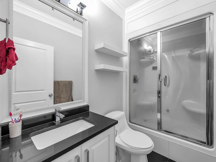6560 124, Surrey, BC, V3W 1P7 - 31