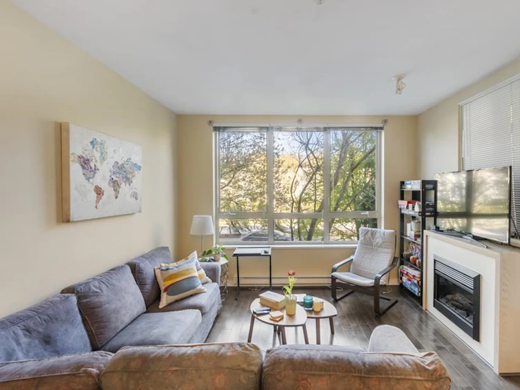 221-15988 26, Surrey, BC, V3Z 5K3 - 2