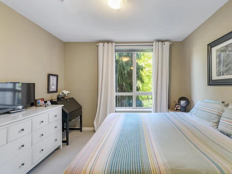 221-15988 26, Surrey, BC, V3Z 5K3 - 12