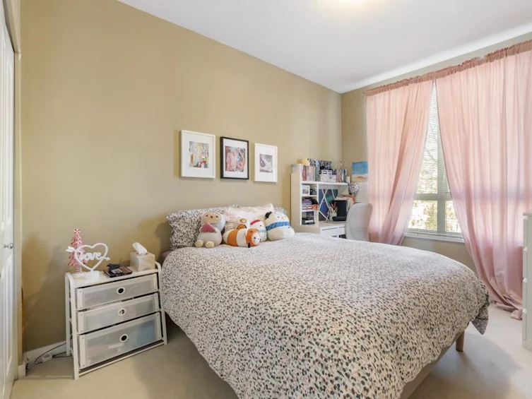 221-15988 26, Surrey, BC, V3Z 5K3 - 16