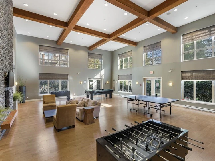 221-15988 26, Surrey, BC, V3Z 5K3 - 22
