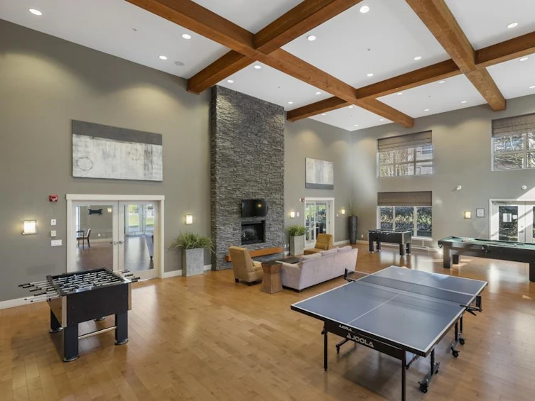 221-15988 26, Surrey, BC, V3Z 5K3 - 23