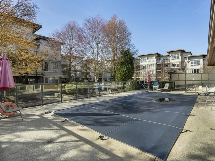 221-15988 26, Surrey, BC, V3Z 5K3 - 29