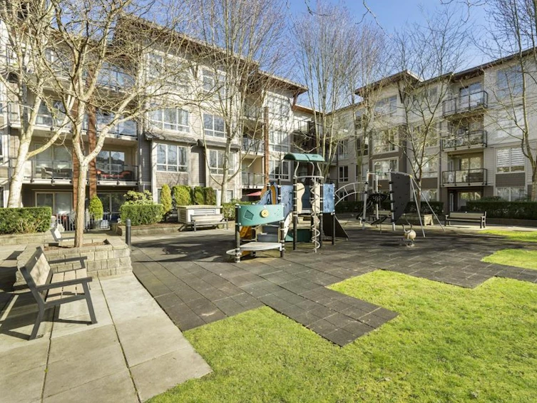 221-15988 26, Surrey, BC, V3Z 5K3 - 30