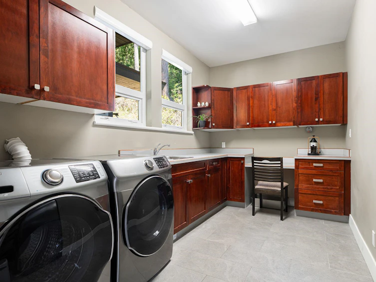 370 David Road, Bowen Island, BC, V0N 1G1 - 34
