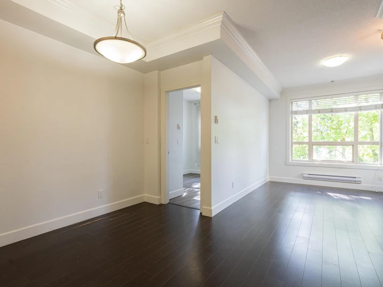201-13897 Fraser, Surrey, BC, V3T 0G8 - 7