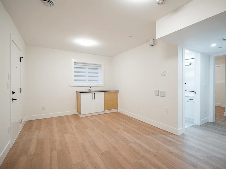1-133 Debeck Street, New Westminster, BC, V3L 3H7 - 26