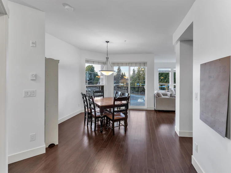 311-3192 Gladwin, Abbotsford, BC, V2T 6M9 - 5