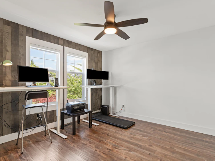 18974 72 Avenue, Surrey, BC, V4N 0A7 - 17