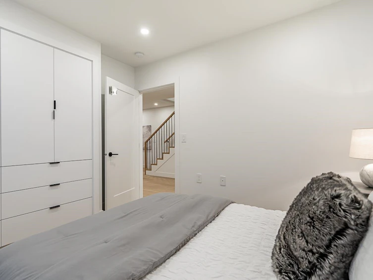 1-2715 E Pender Street, Vancouver, BC, V5K 2B9 - 16