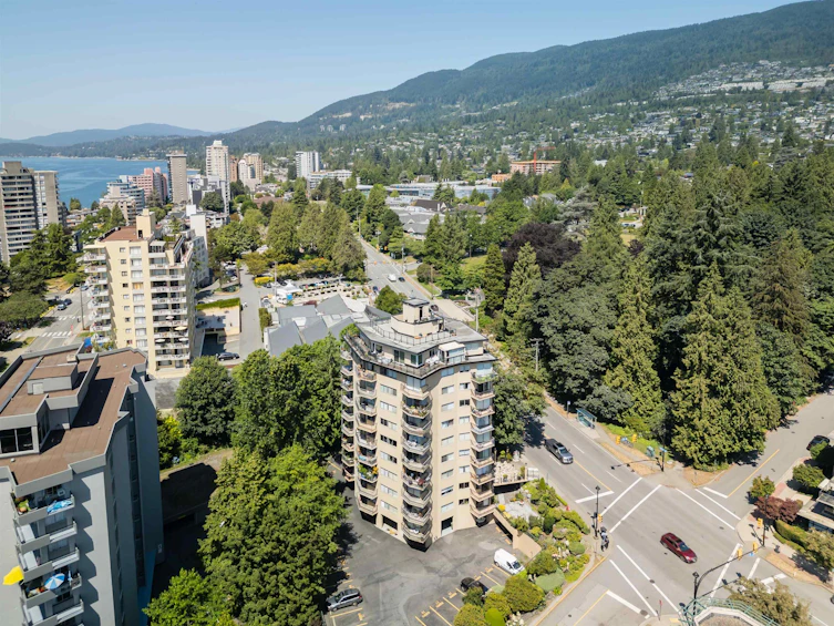 503-1930 Marine Drive, West Vancouver, BC, V7V 1J8 - 37