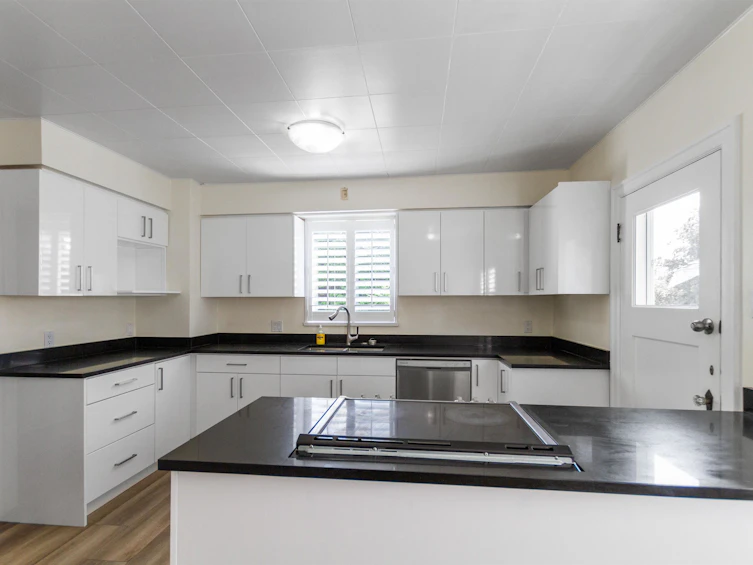 2864 W 32 Avenue, Vancouver, BC, V6L 2B6 - 9