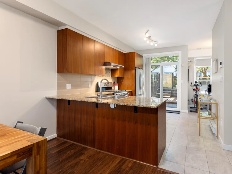13-5883 Irmin Street, Burnaby, BC, V5J 0C5 - 9