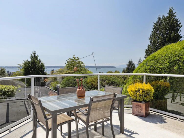 2136 Nelson Avenue, West Vancouver, BC, V7V 2P7 - 24